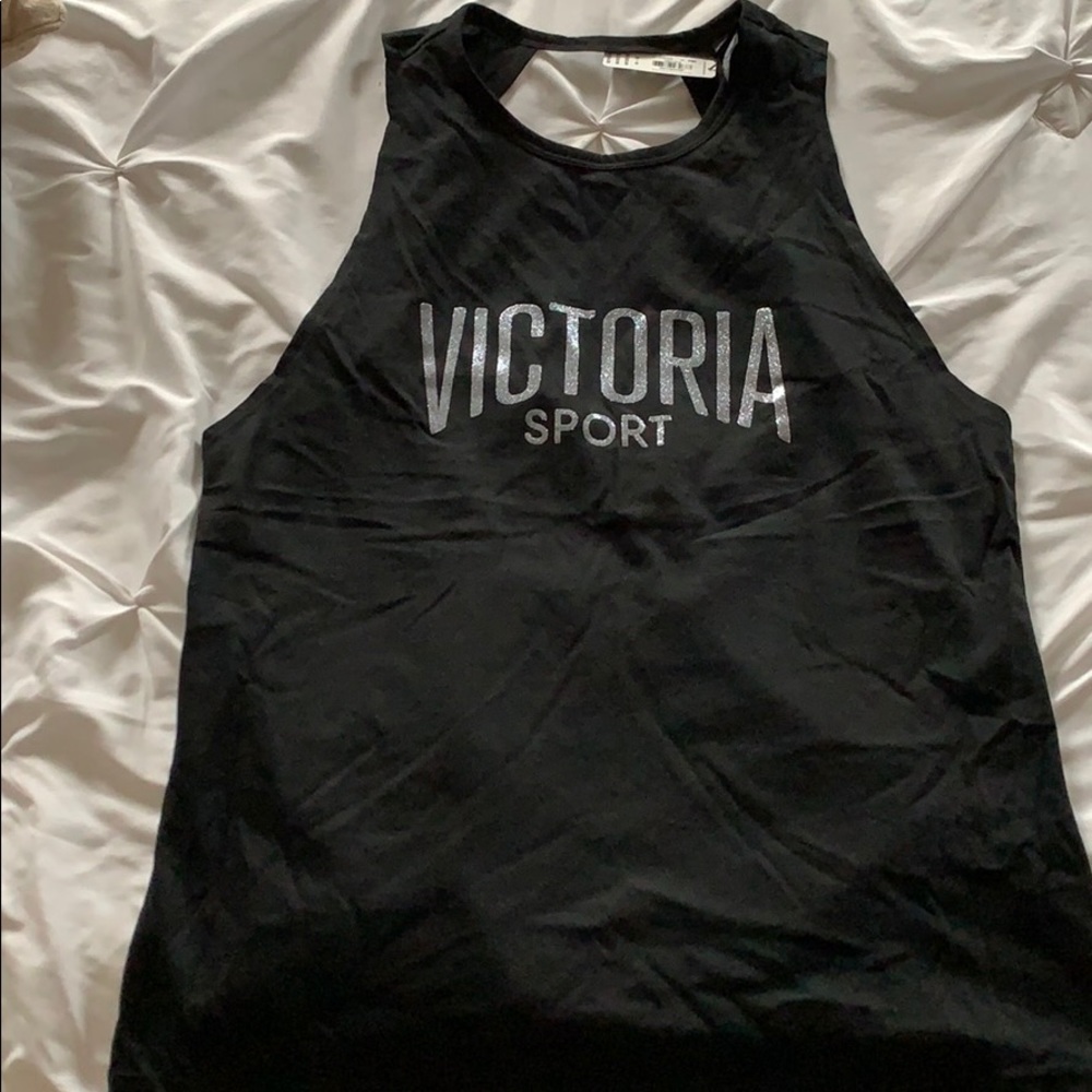 Victoria Sport Top
